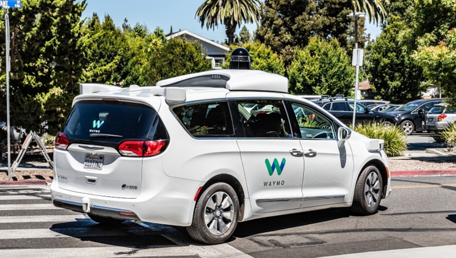 Uber、苹果自驾阐发垫底，Google无人车会是全世界最聪明？