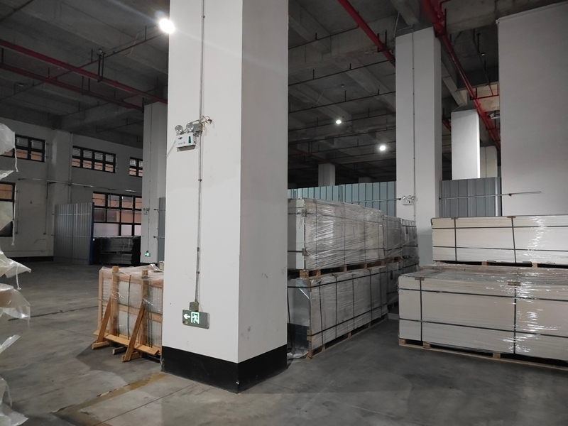 EBET易博物流赋能非洲建材表贸企业：从 700㎡到 1100㎡的仓储合作升级