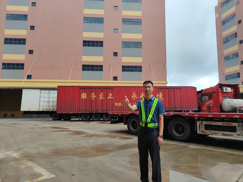 爆仓不慌！EBET易博物流表贸公共仓库：随时增减面积，装卸 / 收发 / 安保一站式搞定